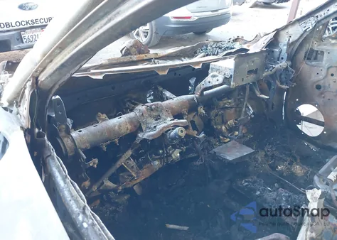 2022 Toyota Highlander Xle из США, поврежденный, VIN 5TDHZRBH1NS217612